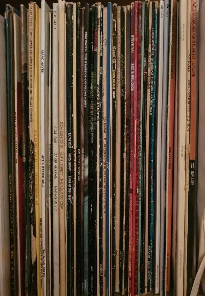 Schallplatten-Sammlung Munich Vinyl Radio – Jazz & Soul auf Vinyl: Keith Jarrett, ECM, Isaac Hayes, Sting